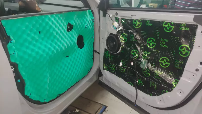 Шумоизоляция дверей Changan Uni-K-4