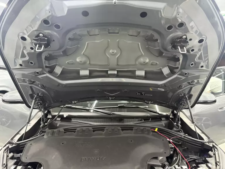 Шумоизоляция капота BMW X2-1
