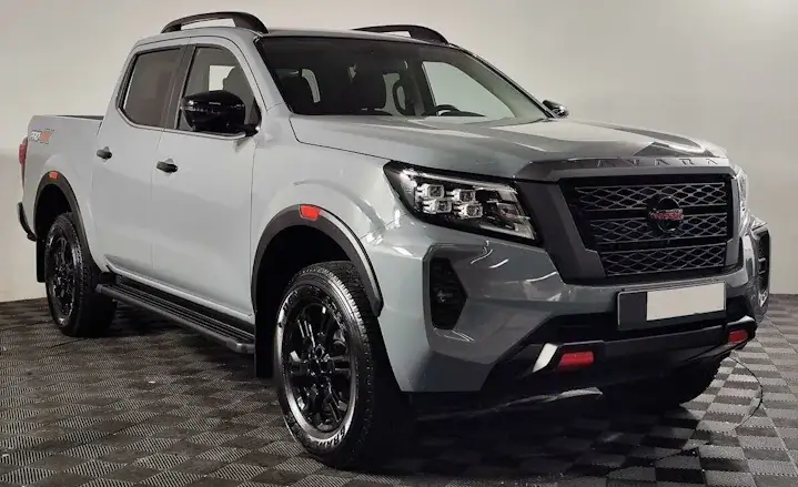 Nissan Frontier плитка