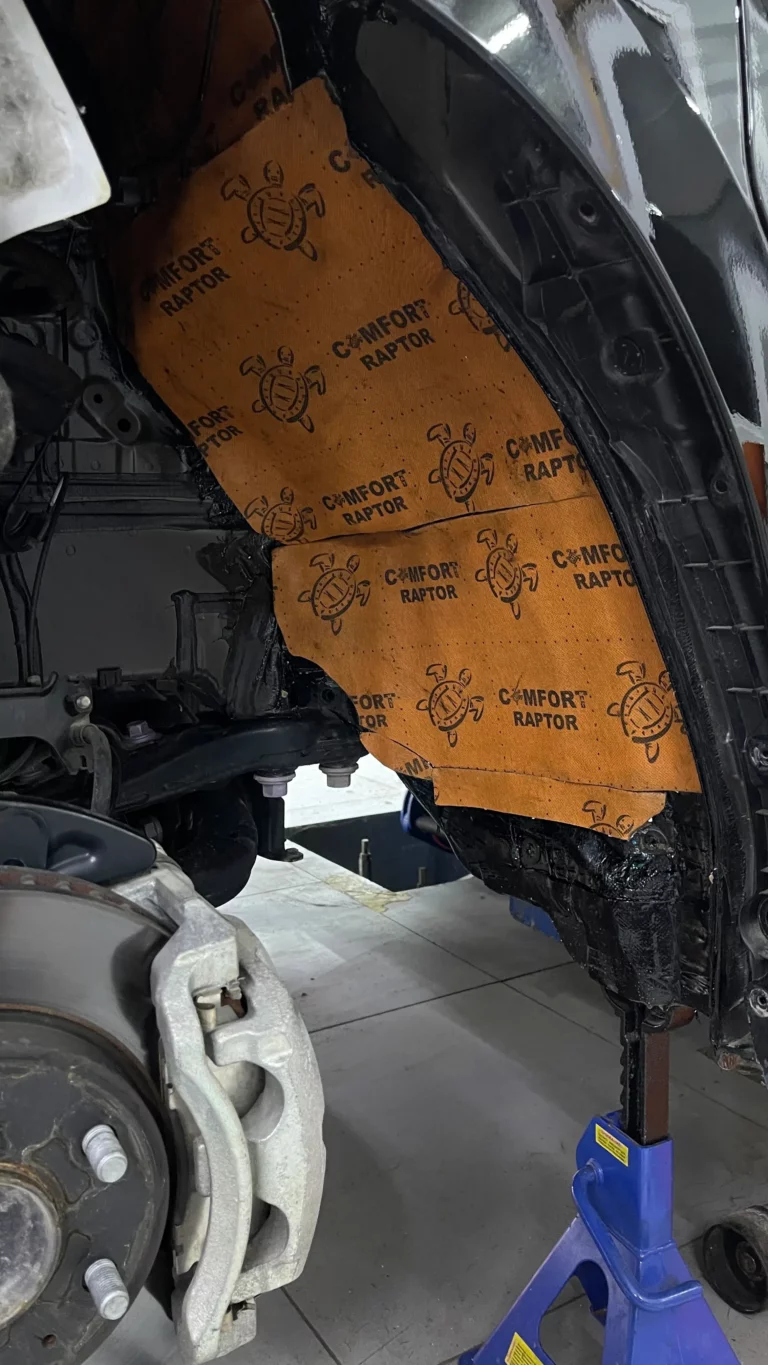 Шумоизоляция арок Toyota Granvia 2020-1
