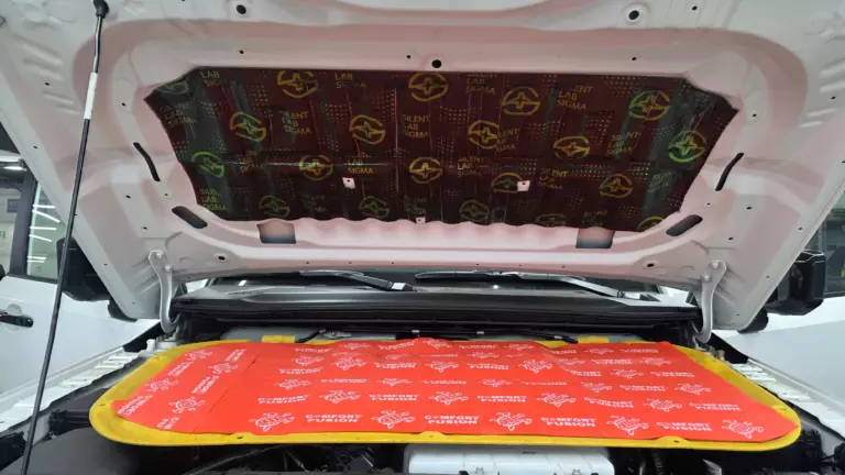 Шумоизоляция капота Toyota Land Cruiser Prado