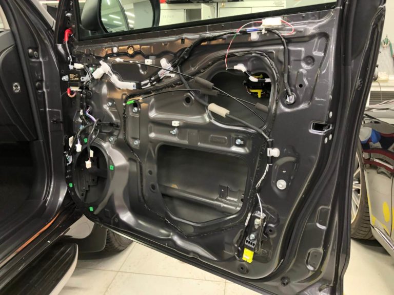 Шумоизоляция двери Land Cruiser Prado 150 1