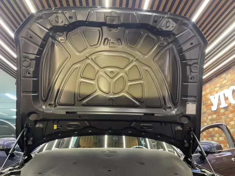 Шумоизоляция капота Volvo S90